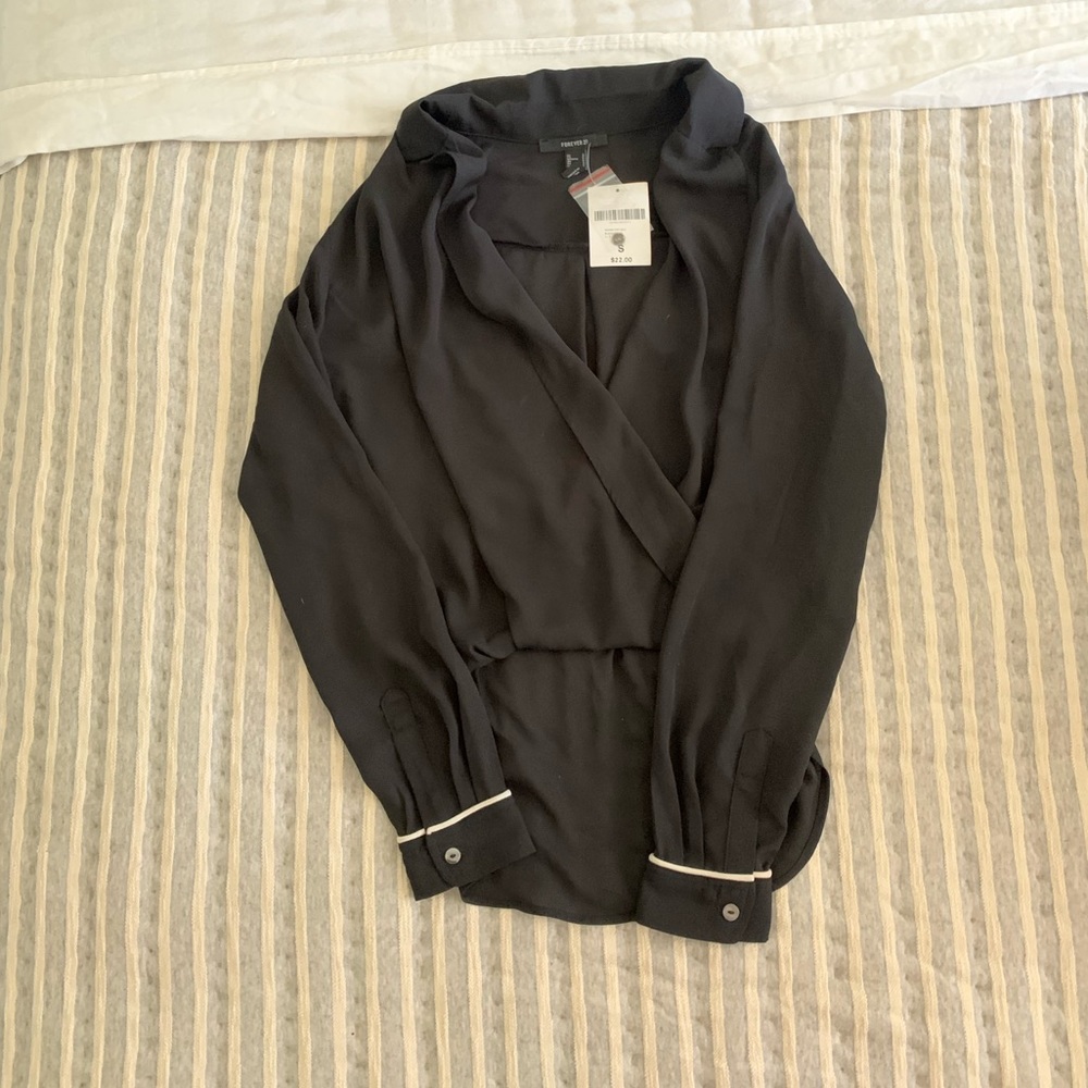 Women’s long sleeve blouse